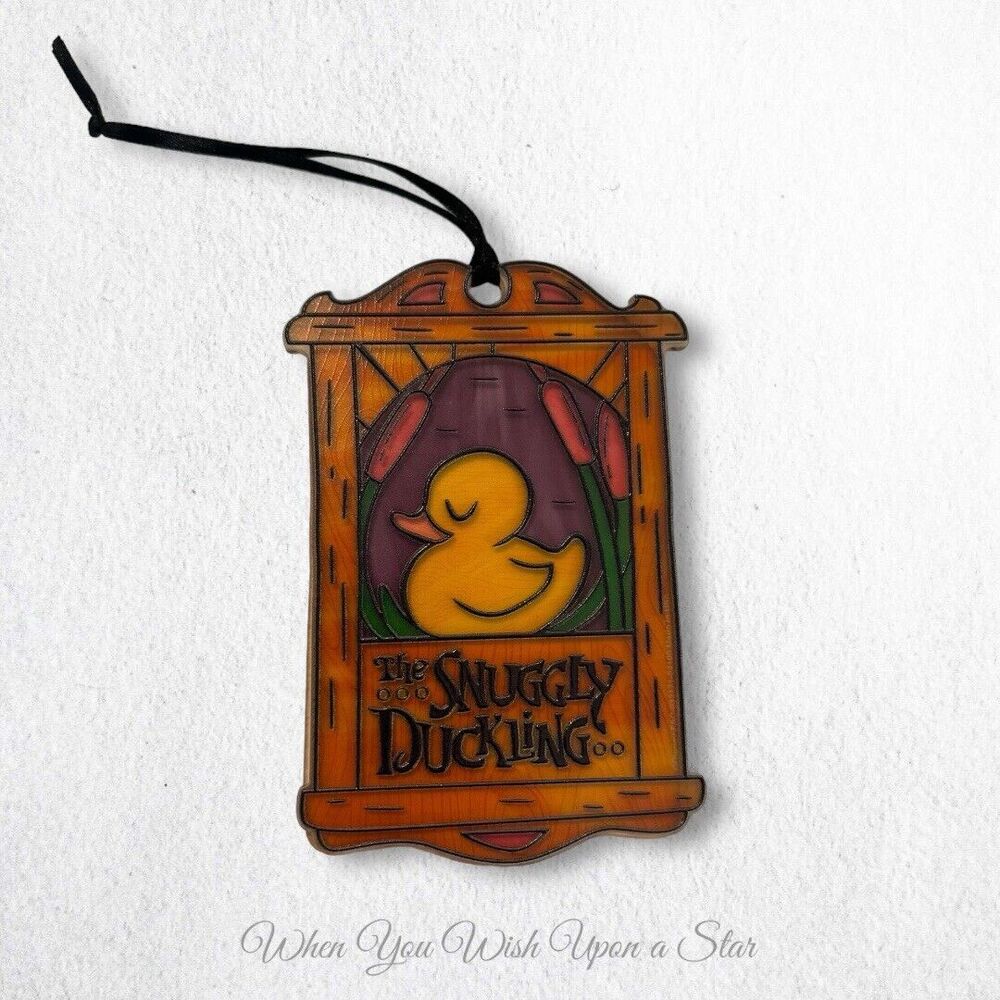 Snuggy Duckling Ornament 2024 (Disney Parks)
